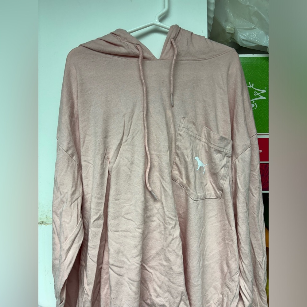 Victoria’s Secret PINK longsleeve with hood